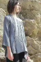 Viscose blouse, handgeverfd, diverse tinten grijs