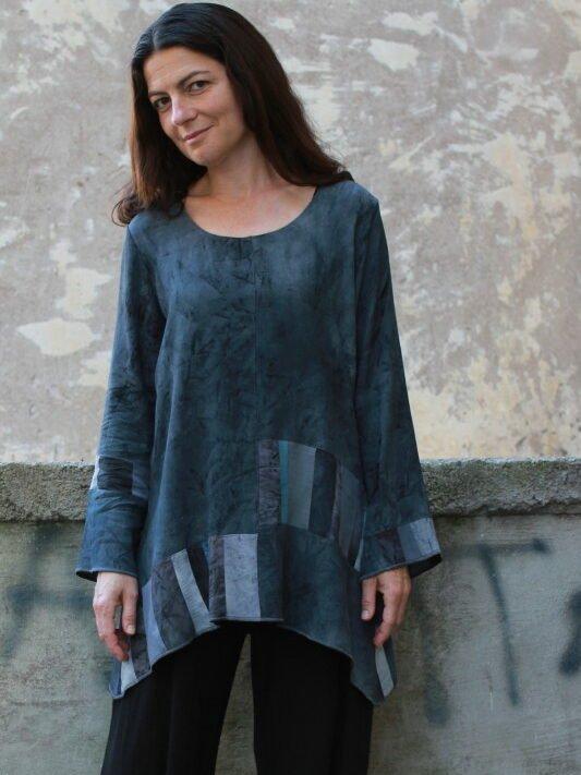 Blouse met patchwork banen, grijs of paars of blauw