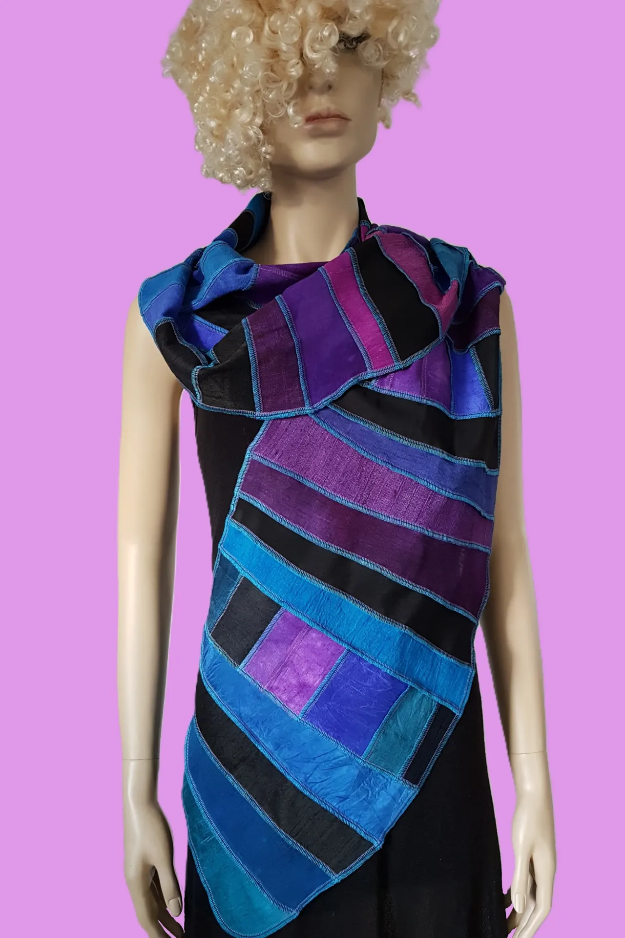 Exclusieve zijden sjaal, paars, zwart, blauw, cyclaam