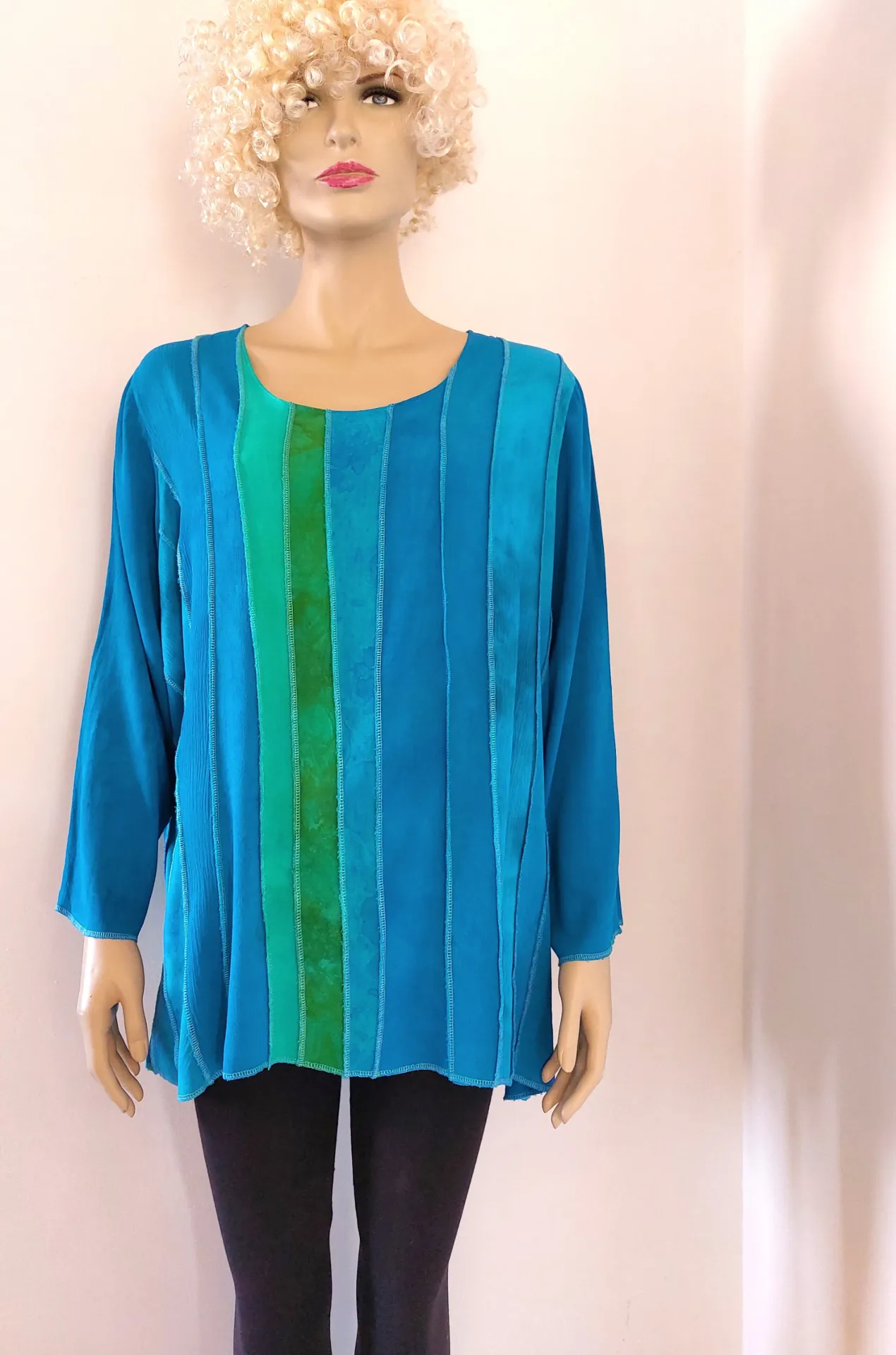 AANBIEDING!! viscose blouse, blauw, zeegroen en mosgroen, maat 3XL
