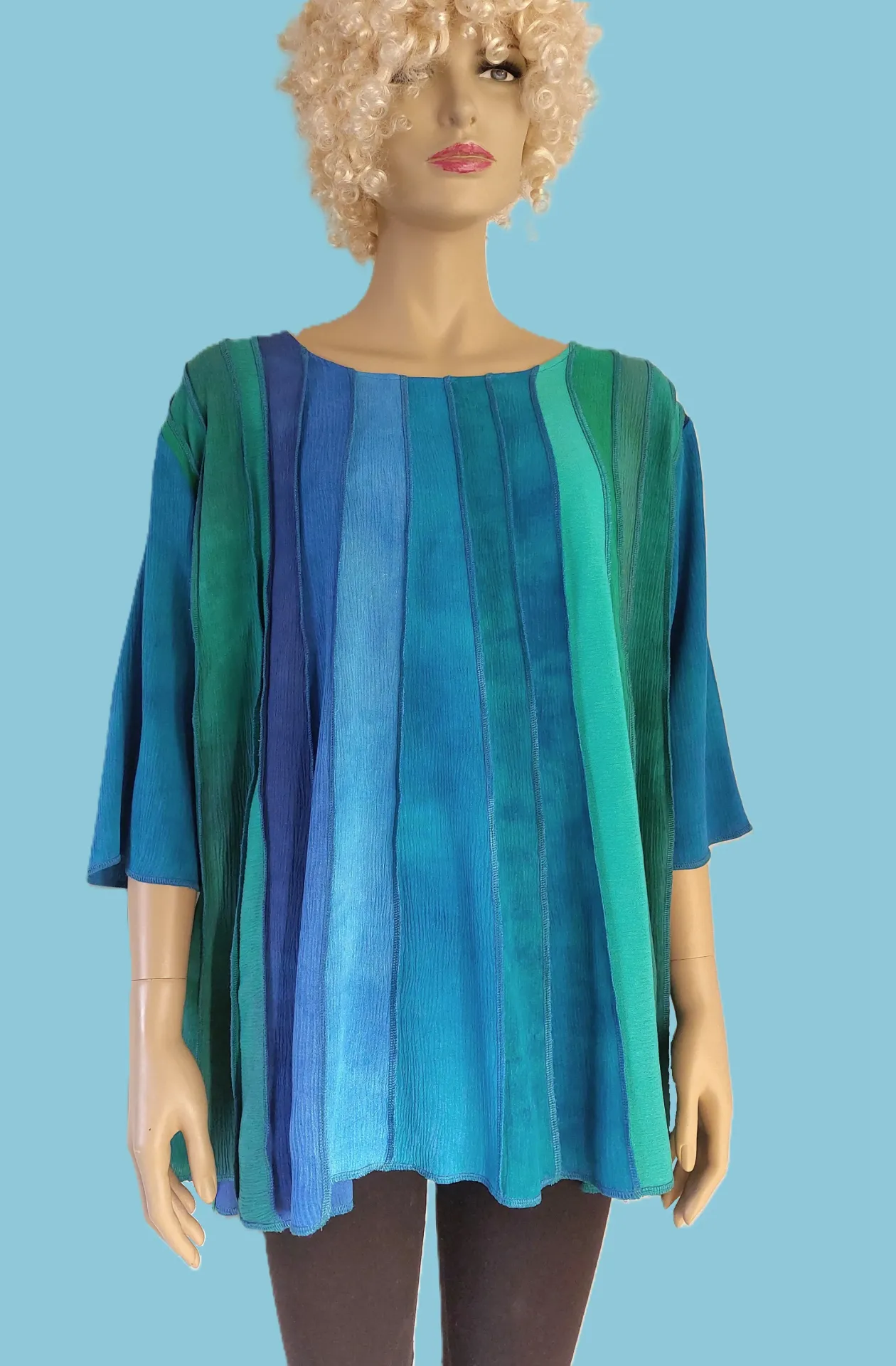 Crêpe viscose blouse, wijd uitlopend, allerlei tinten blauw en groen (S)